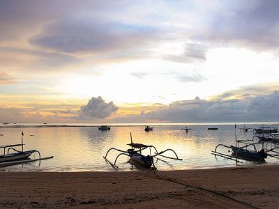 Hotel Near Sanur Beach with Comfy Rooms, Relaxing Pools & Exclusive Deals